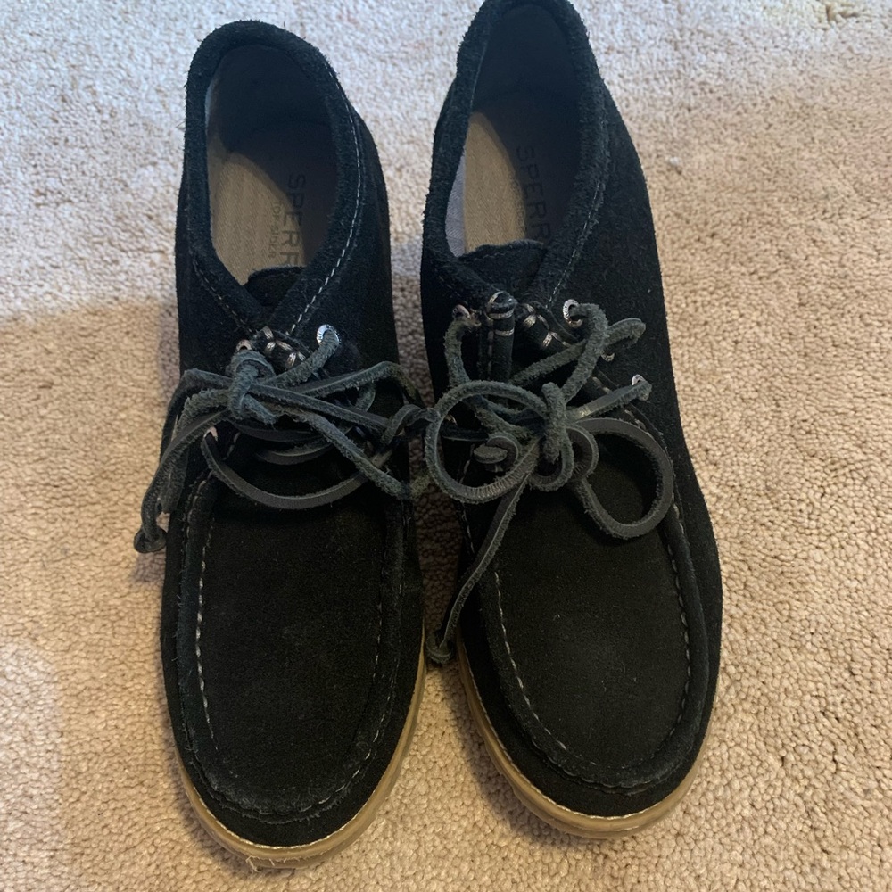 Sperry Boot Heals. Size 8. Only Worn A Few Times.… - image 2